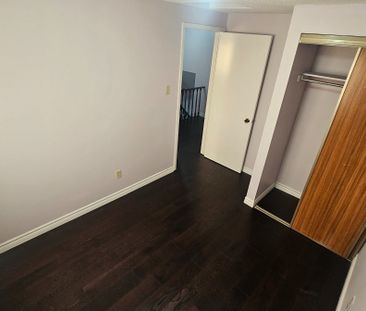 For Lease - 72 Stather Crescent, Markham, Ontario - Photo 6