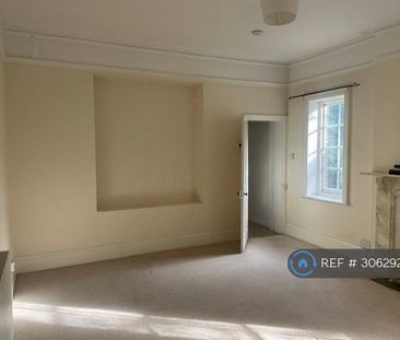 1 bedroom semi-detached house to rent - Photo 3
