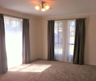 Lovely Home in Morphett Vale - Photo 1