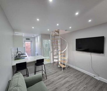 Harrow, HA2 - Photo 3