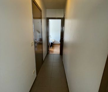 Modern appartement met één slaapkamer en terras in een residentiële... - Photo 1