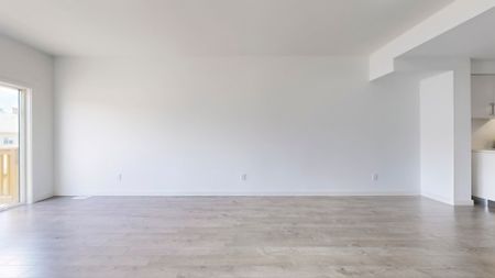 For Lease - 383 Chaffey Street, Welland, Ontario - Photo 2