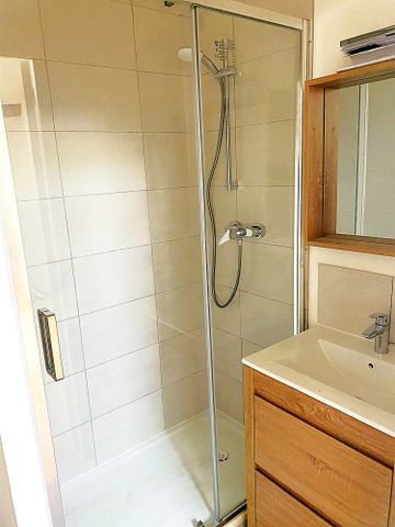 Location Appartement 2 pièces 35m² VILLEFRANCHE SUR SAONE 69400 - Photo 3