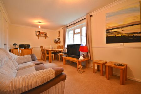 1 bedroom apartment to rent - Photo 4