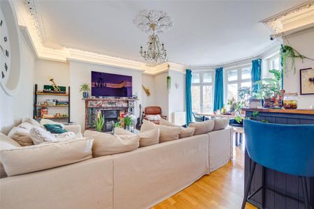 2 bedroom property to rent - Photo 2