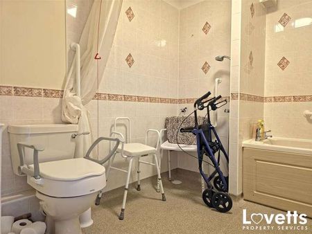 Harold Road, Margate, CT9 - Photo 4