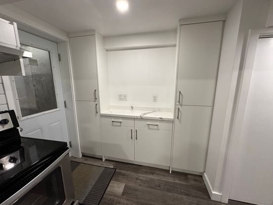 For Lease - 237 Mullen Drive Unit# Lower, Vaughan, Ontario - Photo 1