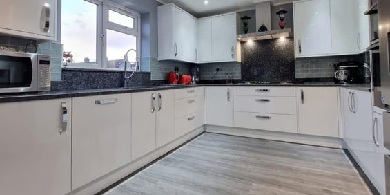 Room in a Shared House, Howard Road, IG11 - Photo 3