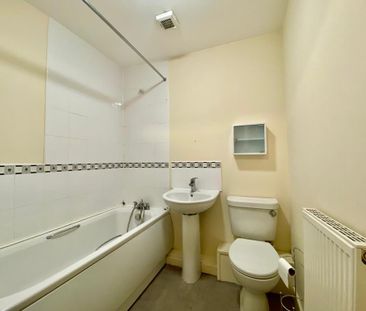2 bedroom apartment to rent - Photo 5