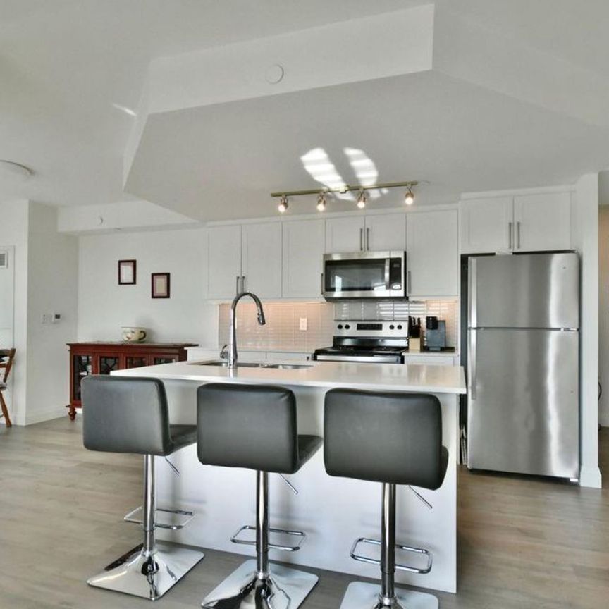 For Lease - 58 Lakeside Terrace Unit# 818, Barrie, Ontario - Photo 1