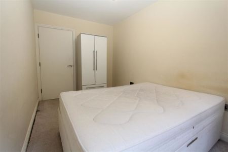 Brunswick Court, Leeds City Centre, LS2 7SA - Photo 2