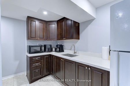 For Lease - 234 Valleyway Drive Unit# Basement, Brampton, Ontario - Photo 4