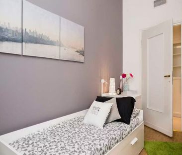 Via Caminadella, Milan, Lombardy 20123 - Photo 5