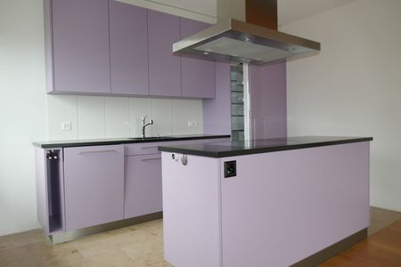 Charmante 4-Zimmer-Maisonette-Wohnung mit Balkon und Seeblick in Ligerz - Photo 3