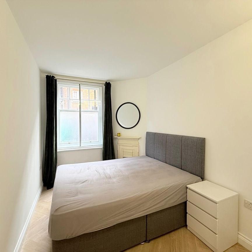 1 Bed Flat, Aldwych Buildings, WC2B - Photo 1