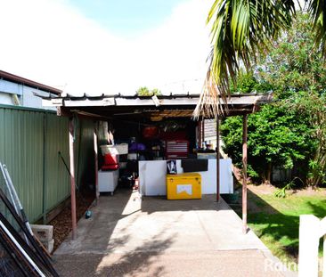 Charming 3-bedroom home with ocean view - Photo 4