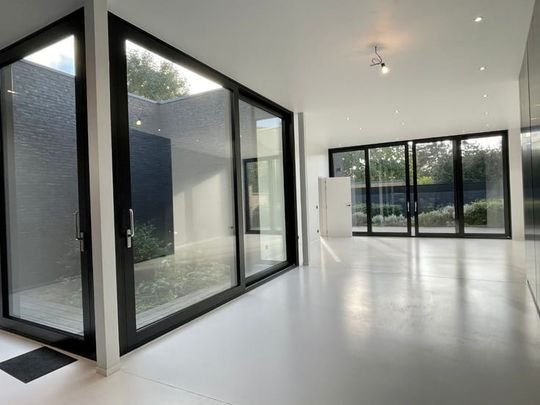 Appartement te huur - Photo 1