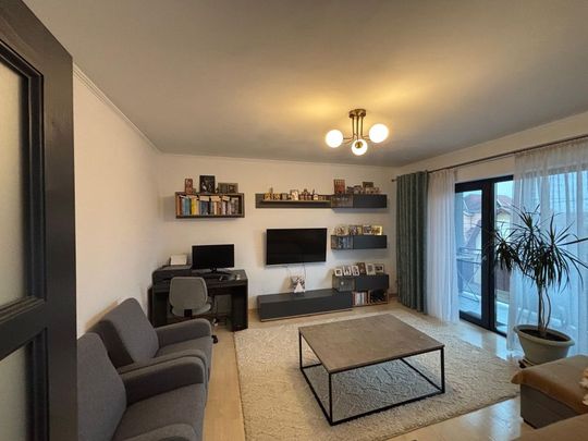 Apartament cu 3 camere, zona Unirii - Fotografie 1