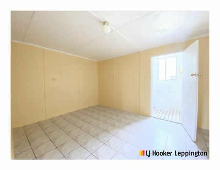 SPACIOUS GRANNY FLAT - Photo 4