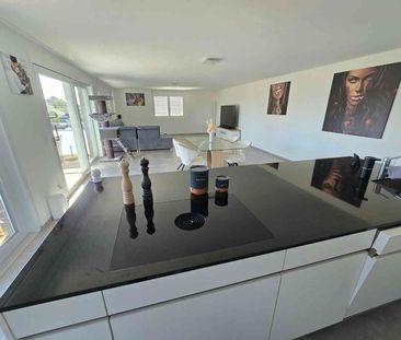 4.5 Zimmer, 157 m², 1. Stock - Photo 1