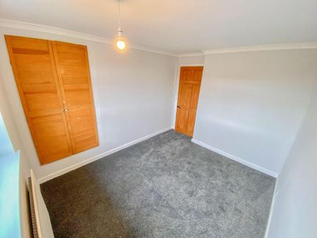 2 bed semi-detached house to rent in NE16 - Photo 5