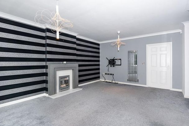 5 bedroom detached house to rent - Photo 1