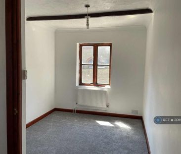 2 bedroom semi-detached house to rent - Photo 1