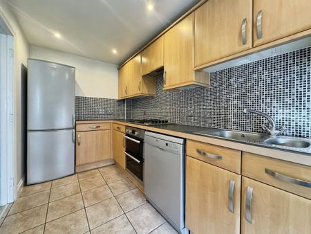 3 bedroom townhouse to rent - Photo 4