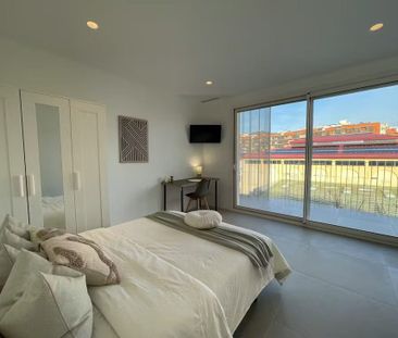 Travessera de Collblanc, L'Hospitalet de Llobregat, Catalonia 08904 - Photo 3