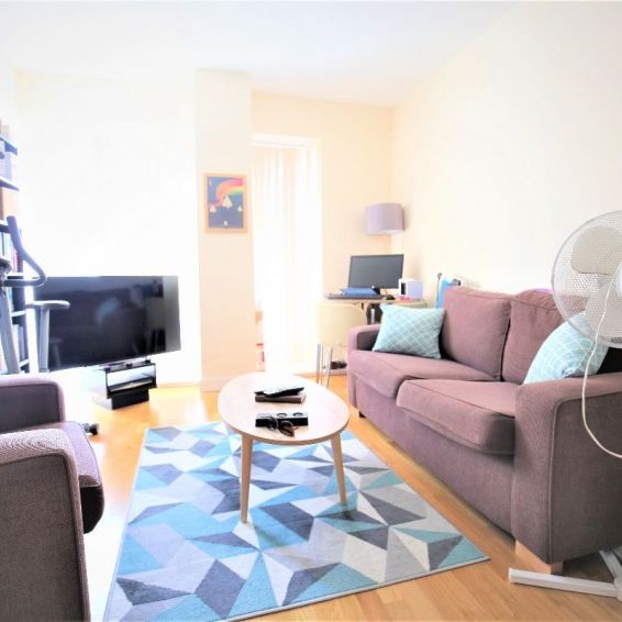 Axminster Road, London - Photo 1