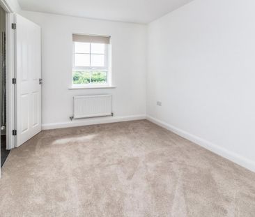 3 bedroom semi-detached house to rent - Photo 6