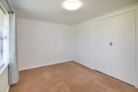 Affordable & Spacious - Photo 4