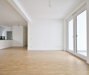 Moderne 3-Zimmer-Wohnung mit Wasserblick - Photo 1