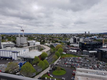 2 bedroom with Amazing Views - Photo 4