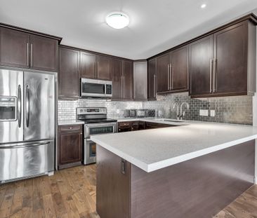 For Lease - 1030 OAKCROSSING Gate Unit# 16, London North, Ontario - Photo 1