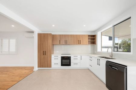 Luxury Low-Maintenance Living in the Heart of Woolloongabba - Photo 2
