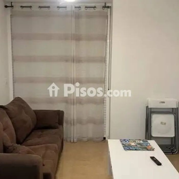 Piso en alquiler en Ares - Photo 1