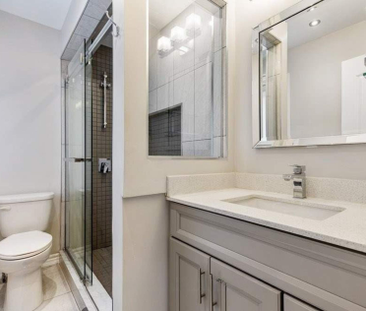 For Lease - 2369 Proudfoot Trail, Oakville, Ontario - Photo 4