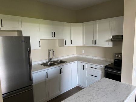 Riverside Terrace - Photo 2