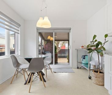 Maison de plain-pied à louer - Brossard (Noms de rues (O)) Maison d... - Photo 2