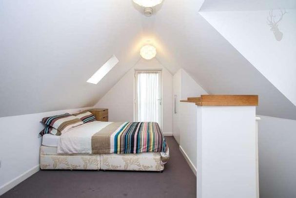 Athelstane Grove, Bow, E3 - Photo 1