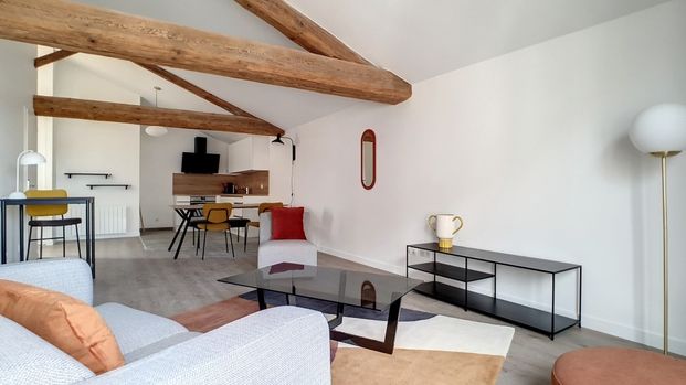 Location Appartement 2 pièces 64m² - Photo 1