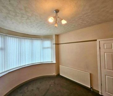 Conway Road, Sale, M33 - Photo 5