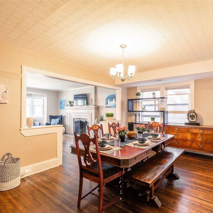 For Lease - 470 Oriole Parkway Unit# 1, Toronto, Ontario - Photo 1