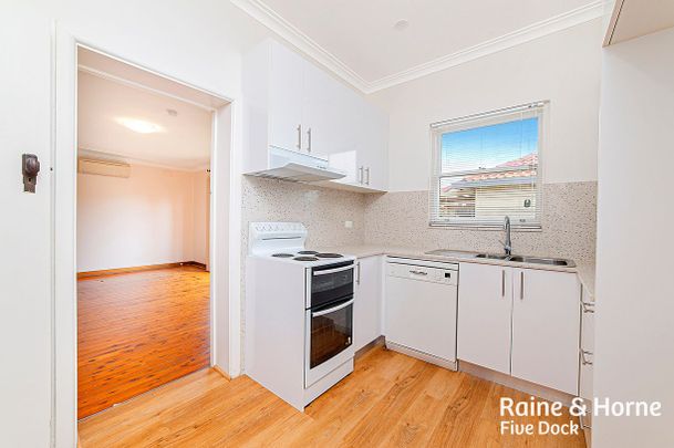 37 Princess Ave, Rodd Point, NSW 2046 - Photo 1