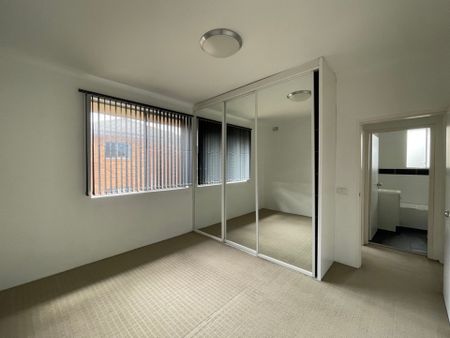 Spacious Two Bedroom Unit - Photo 3