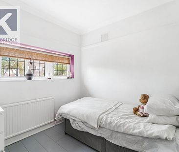 4 bedroom semi-detached house to rent - Photo 2