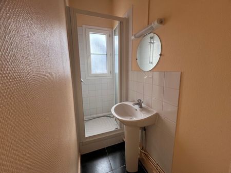 Location Appartement 3 Pièces 50 m² - Photo 4