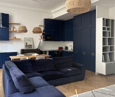 Location Appartement 2 pièces Meublé 69m² PARIS 1er - Photo 1