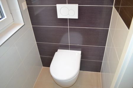 ATEMBERAUBENDER GARTEN - ZENTRAL BEGEHBARE ZIMMER - KÜCHE - AB SOFORT VERFÜGBAR! - Foto 3